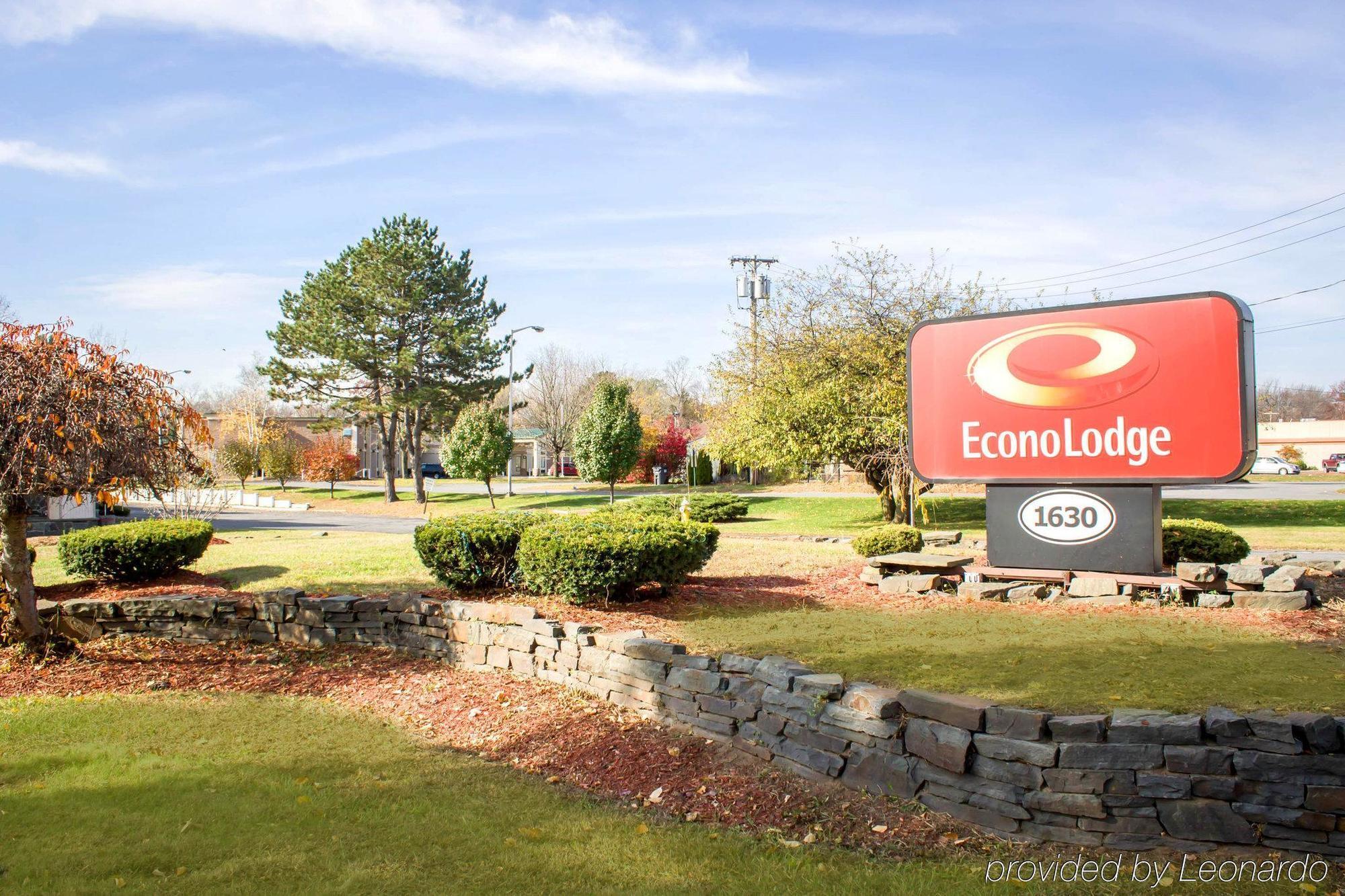 Econo Lodge Inn & Suites Colonie Center Mall Albany Kültér fotó